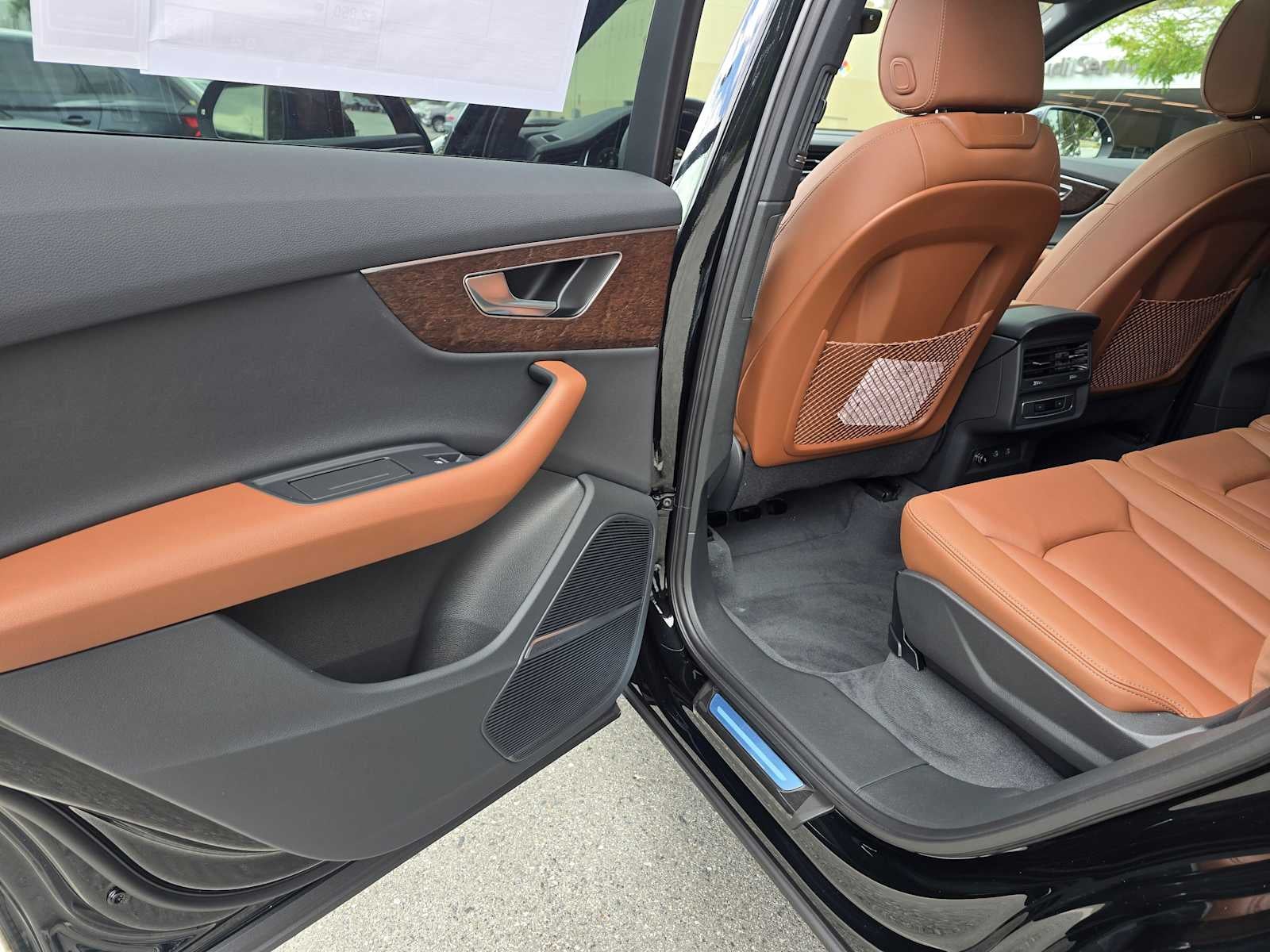2026 Audi Q7 Premium