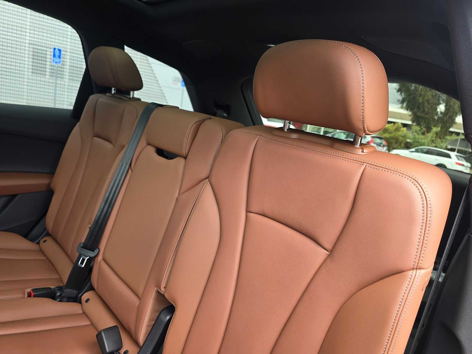 2026 Audi Q7 Premium
