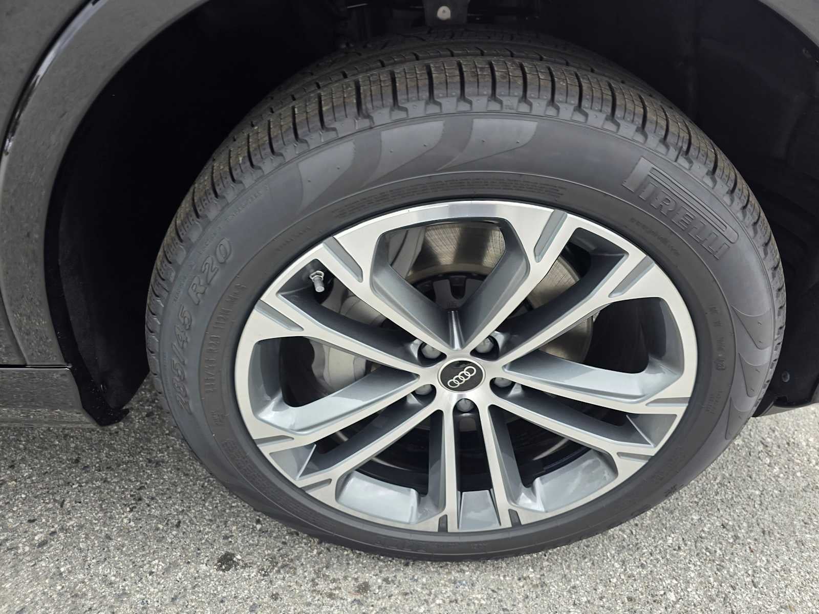 2026 Audi Q7 Premium