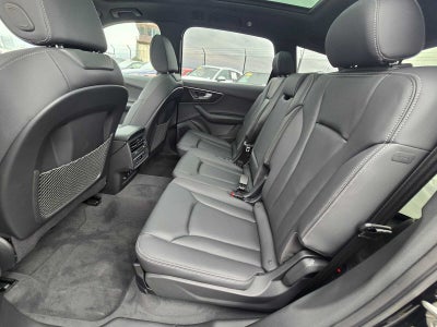 2026 Audi Q7 Premium