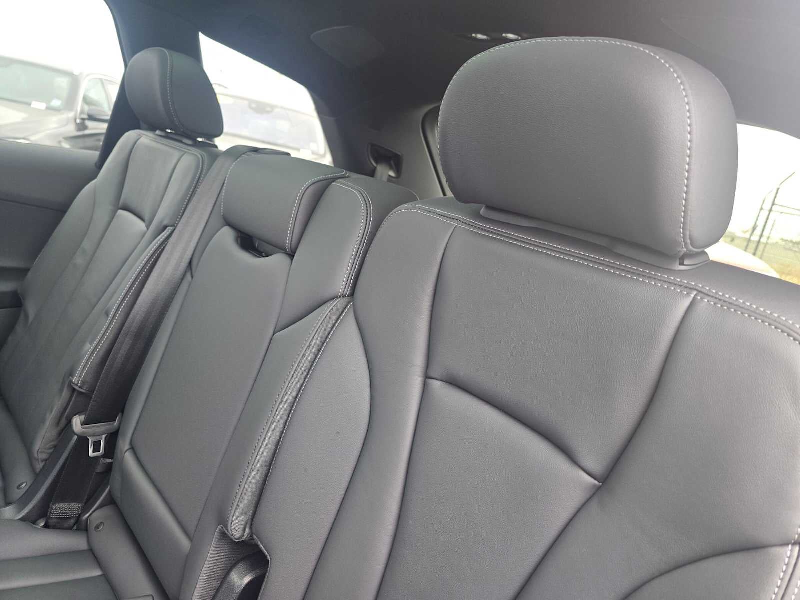 2026 Audi Q7 Premium