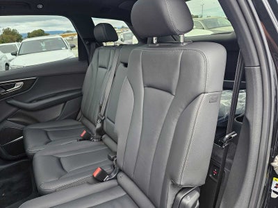 2026 Audi Q7 Premium