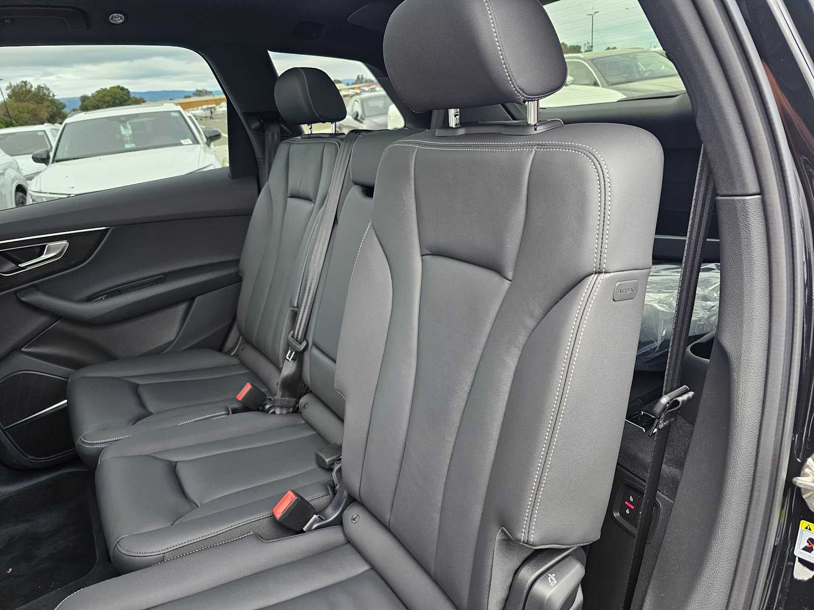 2026 Audi Q7 Premium