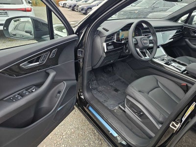 2026 Audi Q7 Premium