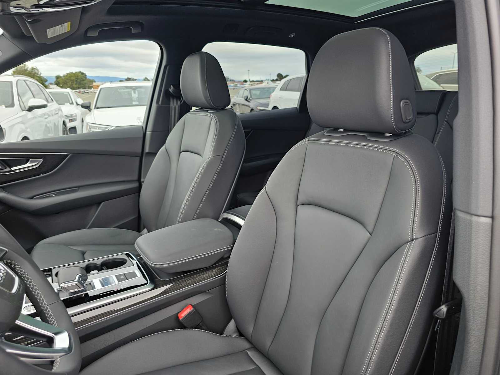 2026 Audi Q7 Premium