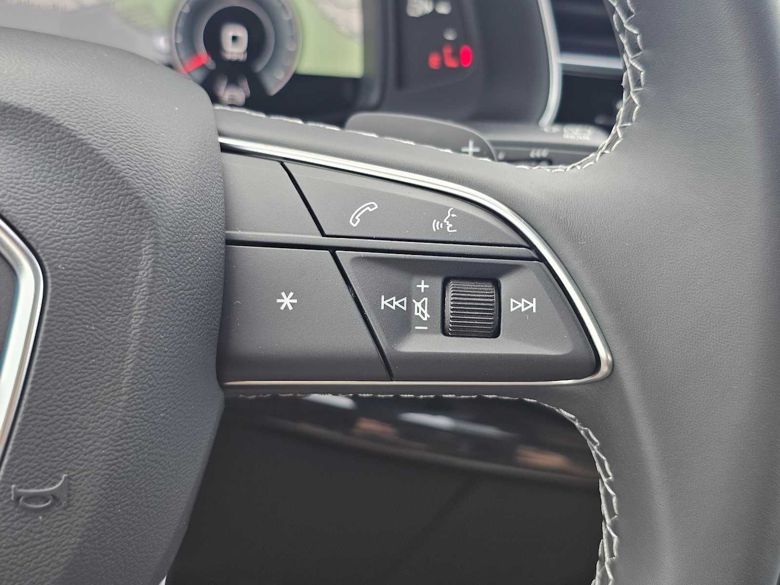 2026 Audi Q7 Premium