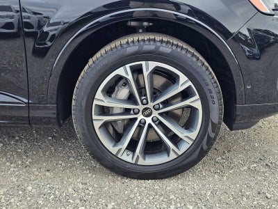 2026 Audi Q7 Premium