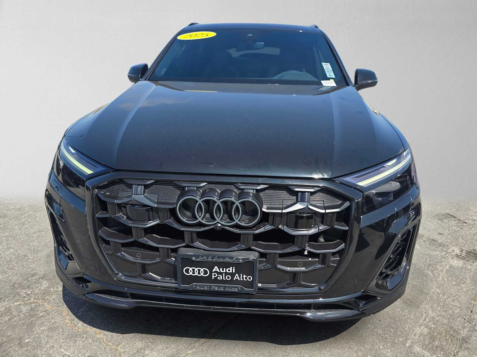 2025 Audi SQ7 Premium Plus