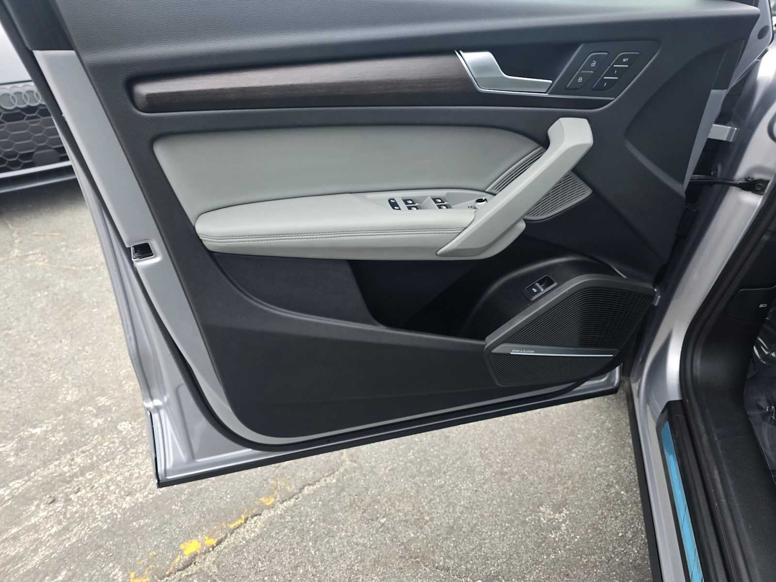 2023 Audi Q5 Premium Plus