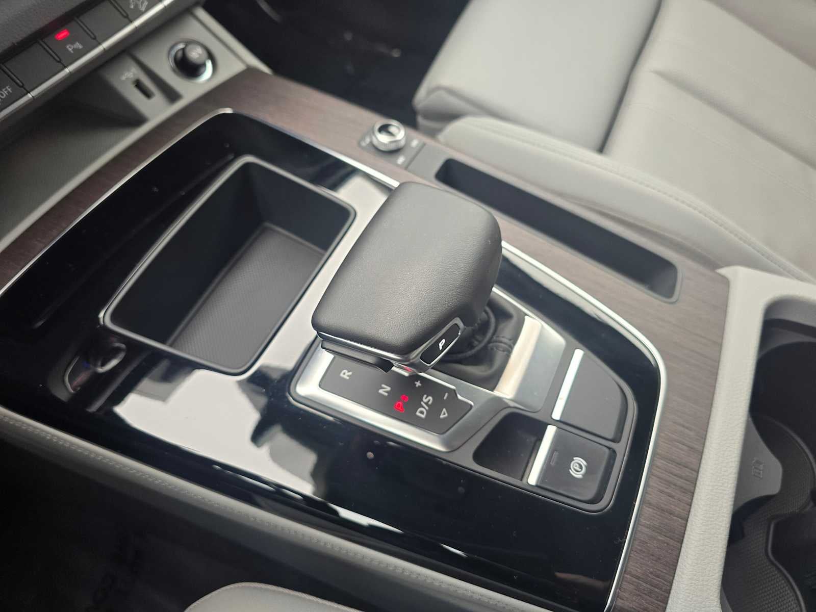 2023 Audi Q5 Premium Plus