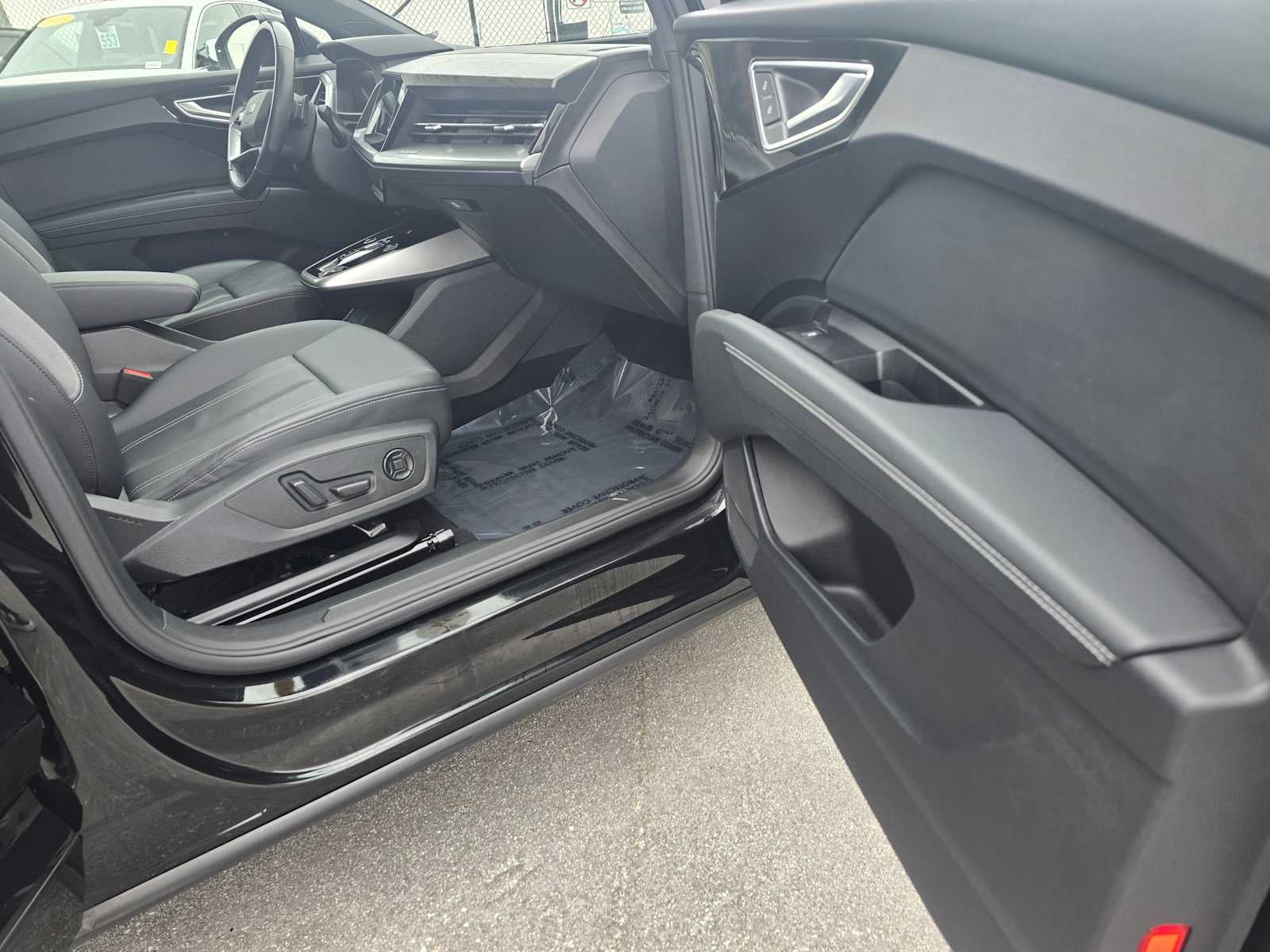 2023 Audi Q4 e-tron Premium Plus