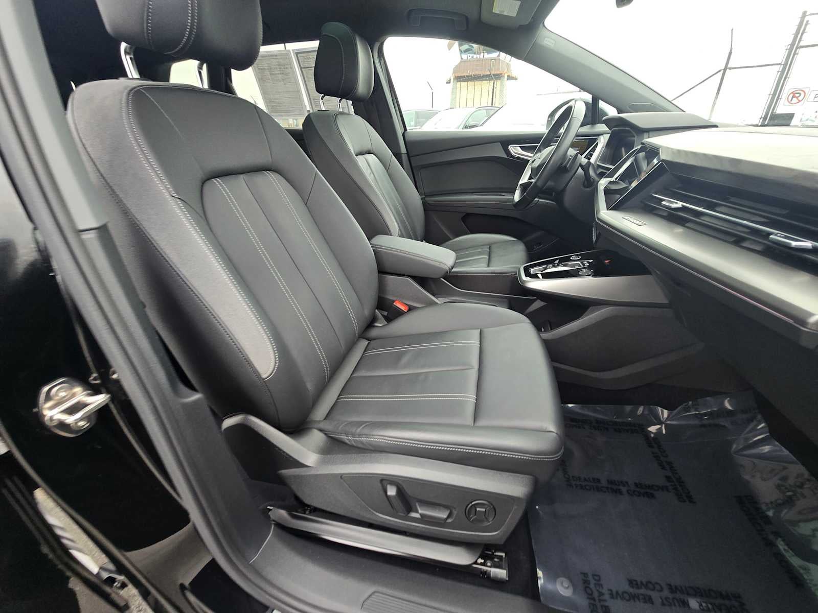 2023 Audi Q4 e-tron Premium Plus