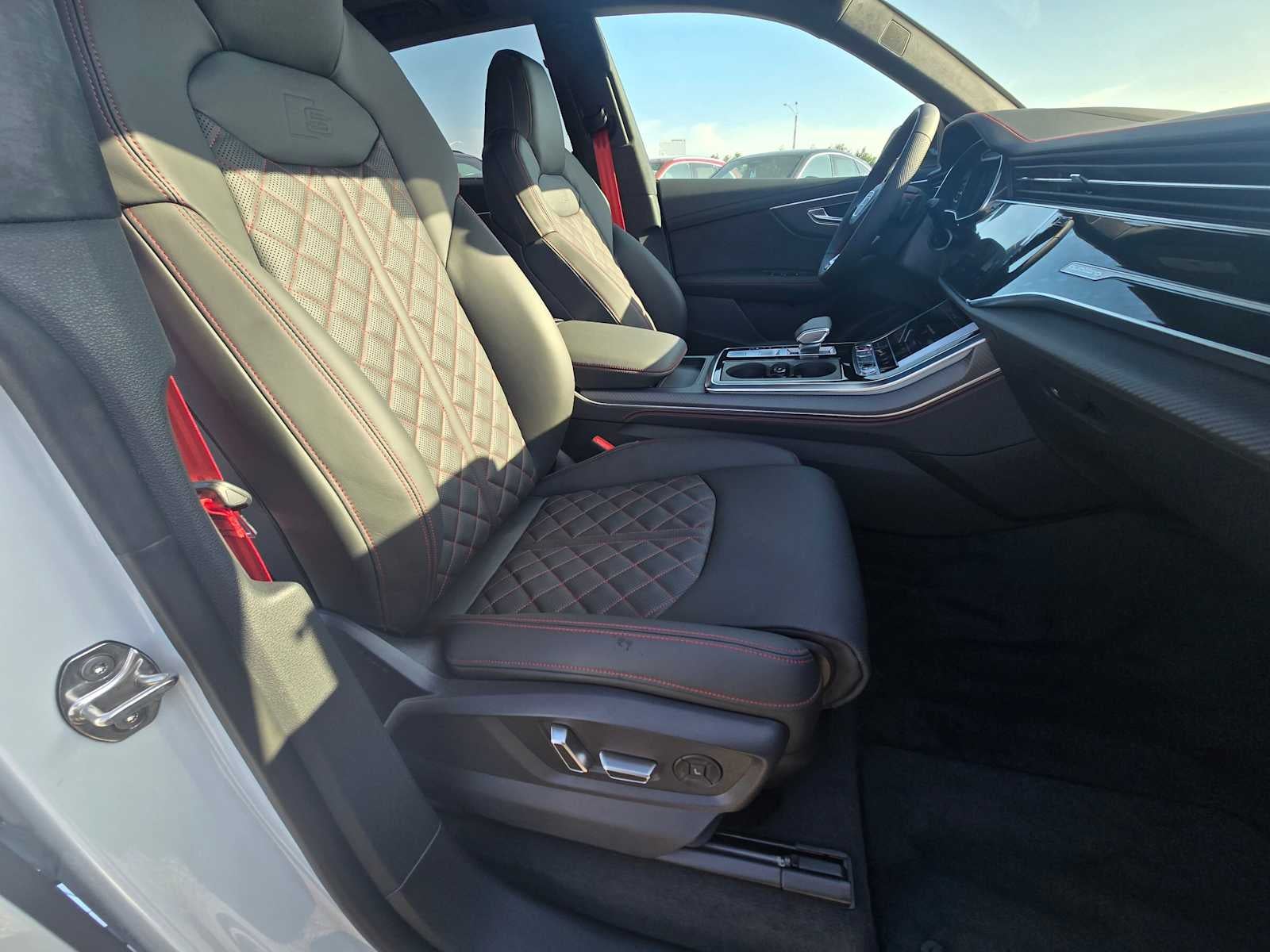 2026 Audi SQ8 Prestige