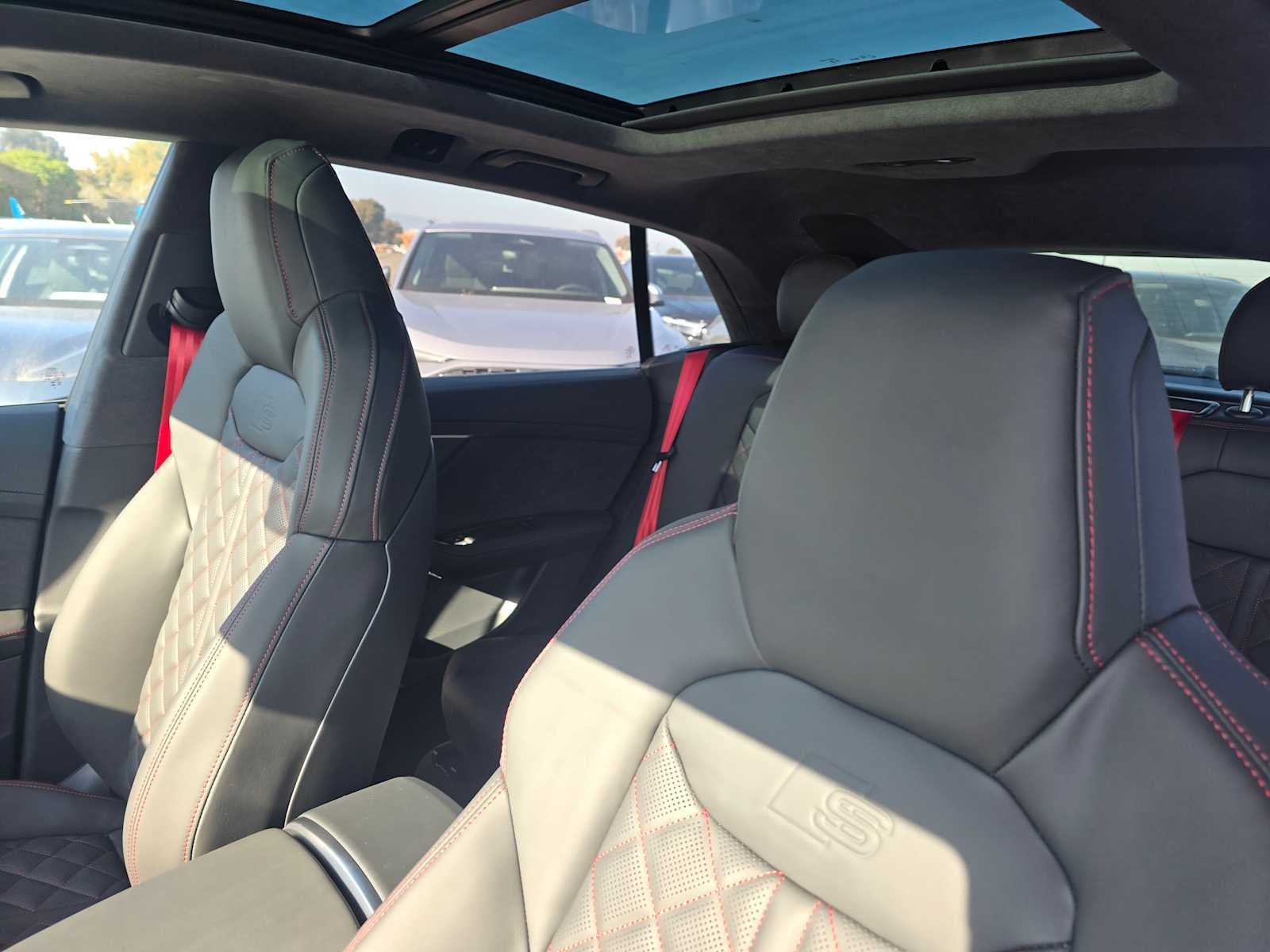 2026 Audi SQ8 Prestige