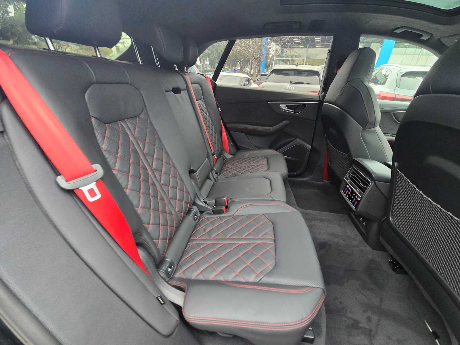 2026 Audi SQ8 Prestige