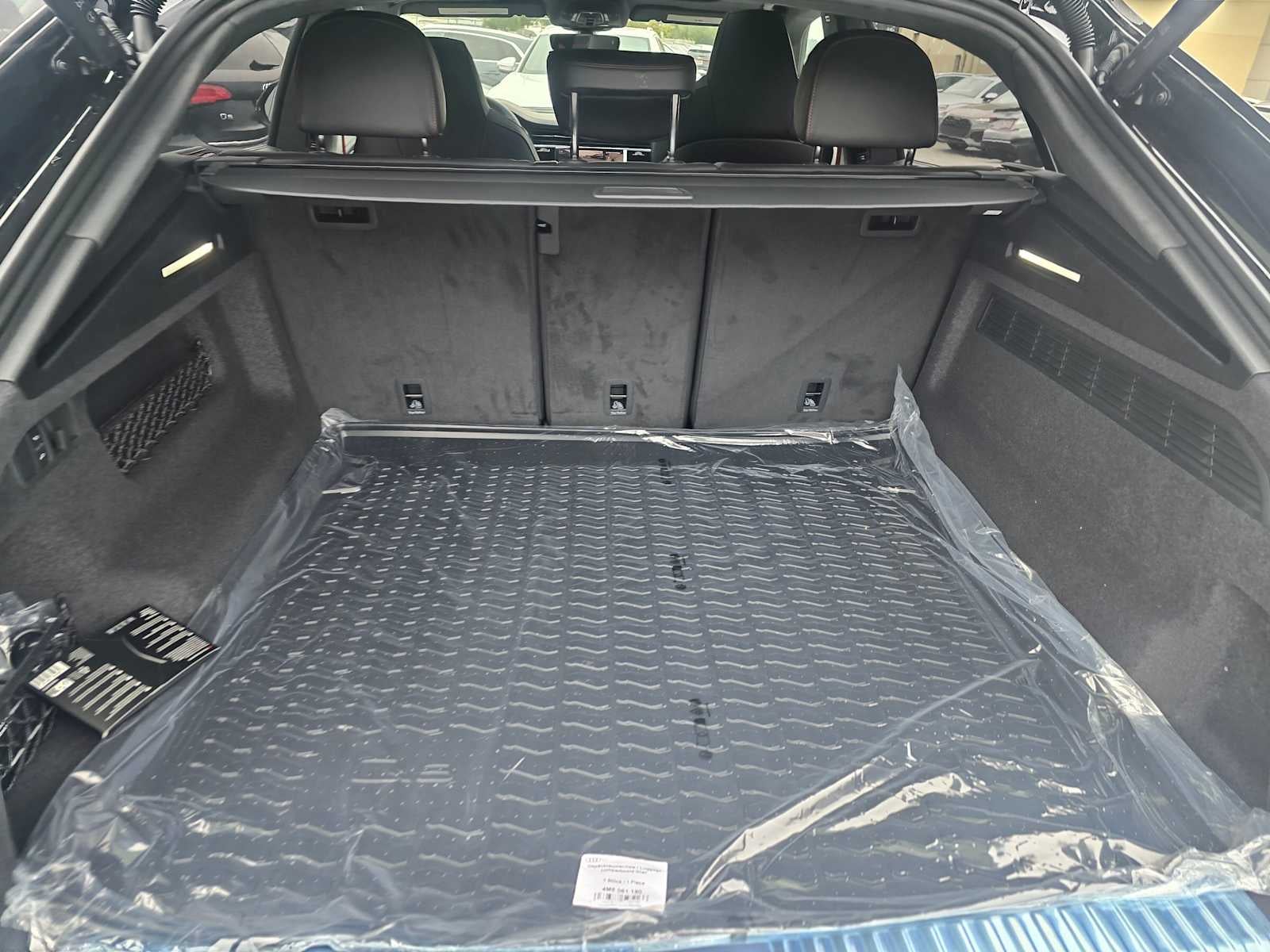 2026 Audi SQ8 Prestige