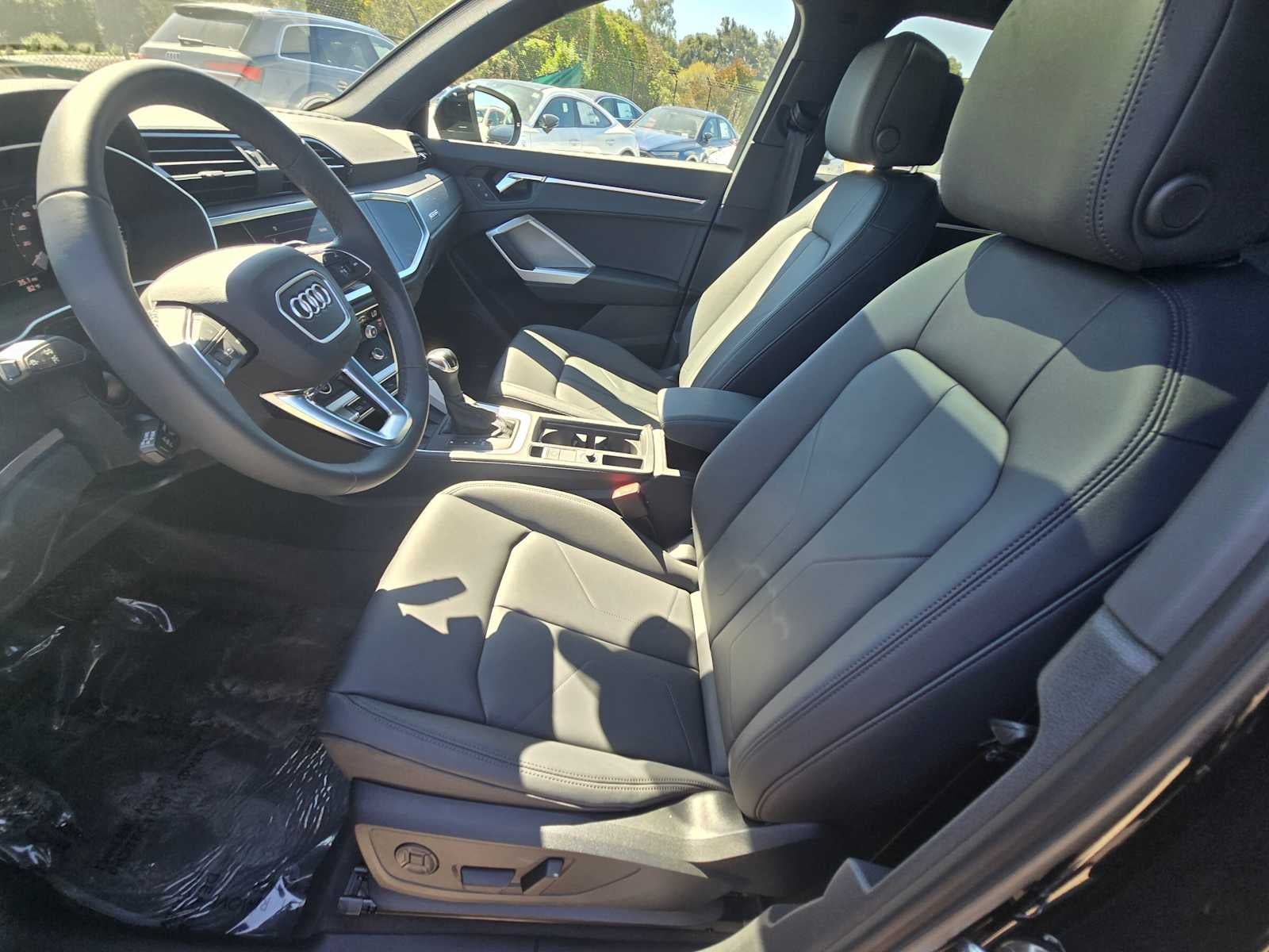 2025 Audi Q3 S line Premium