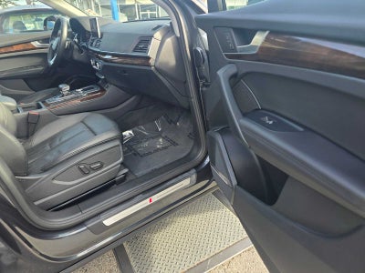 2020 Audi Q5 Premium Plus