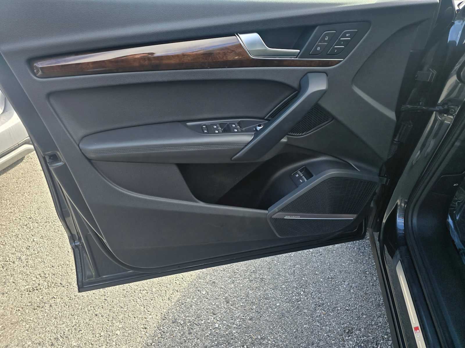 2020 Audi Q5 Premium Plus