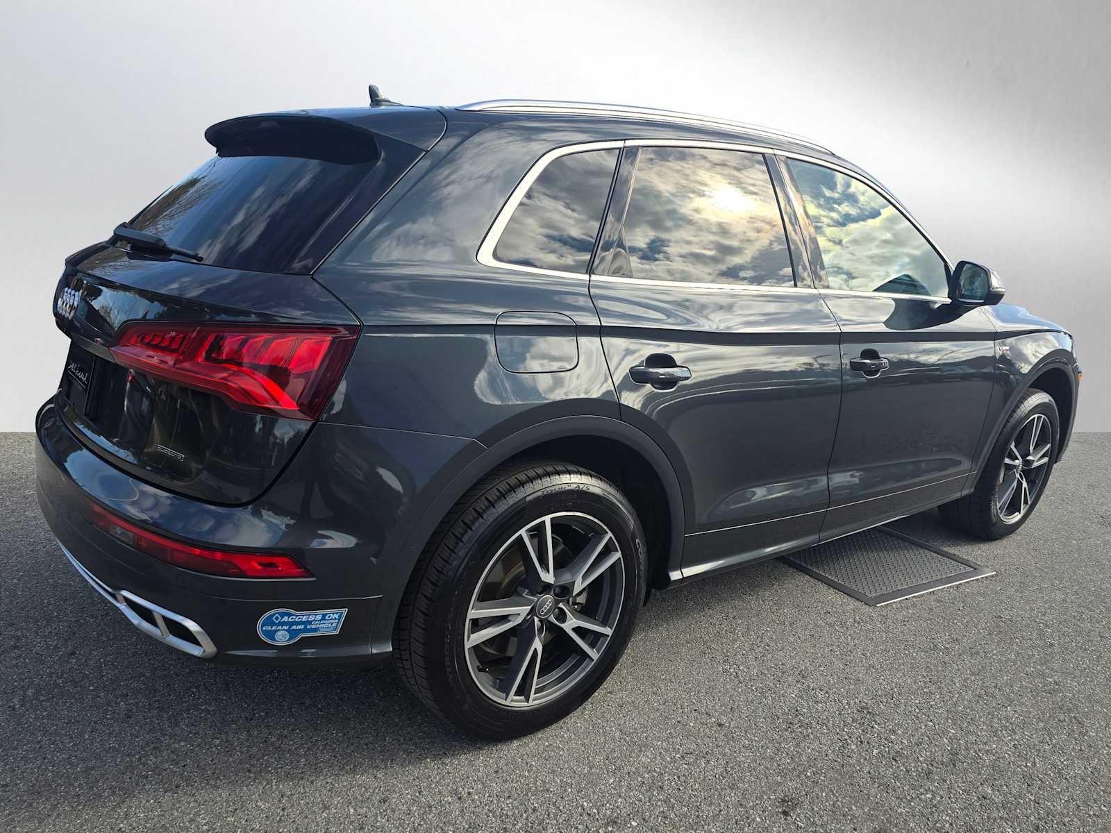 2020 Audi Q5 Premium Plus