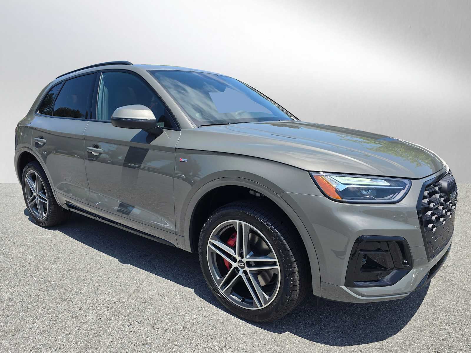 2025 Audi Q5 S line Premium Plus