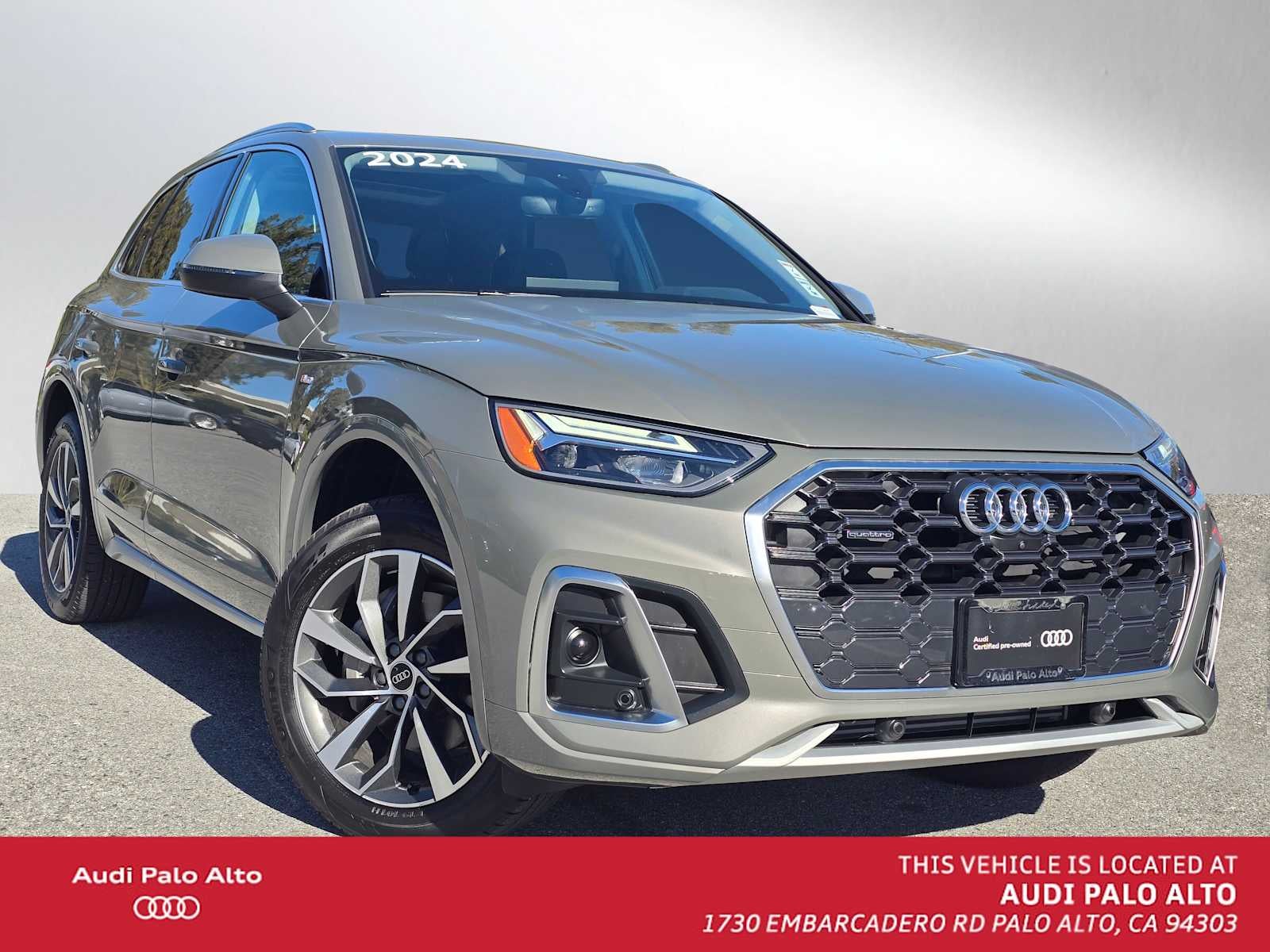 2024 Audi Q5 S line Premium Plus