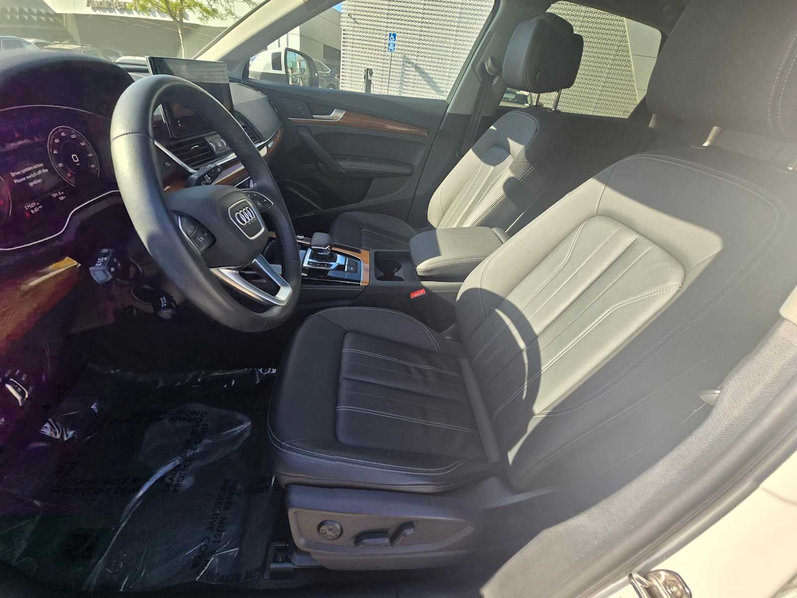 2023 Audi Q5 S line Premium Plus