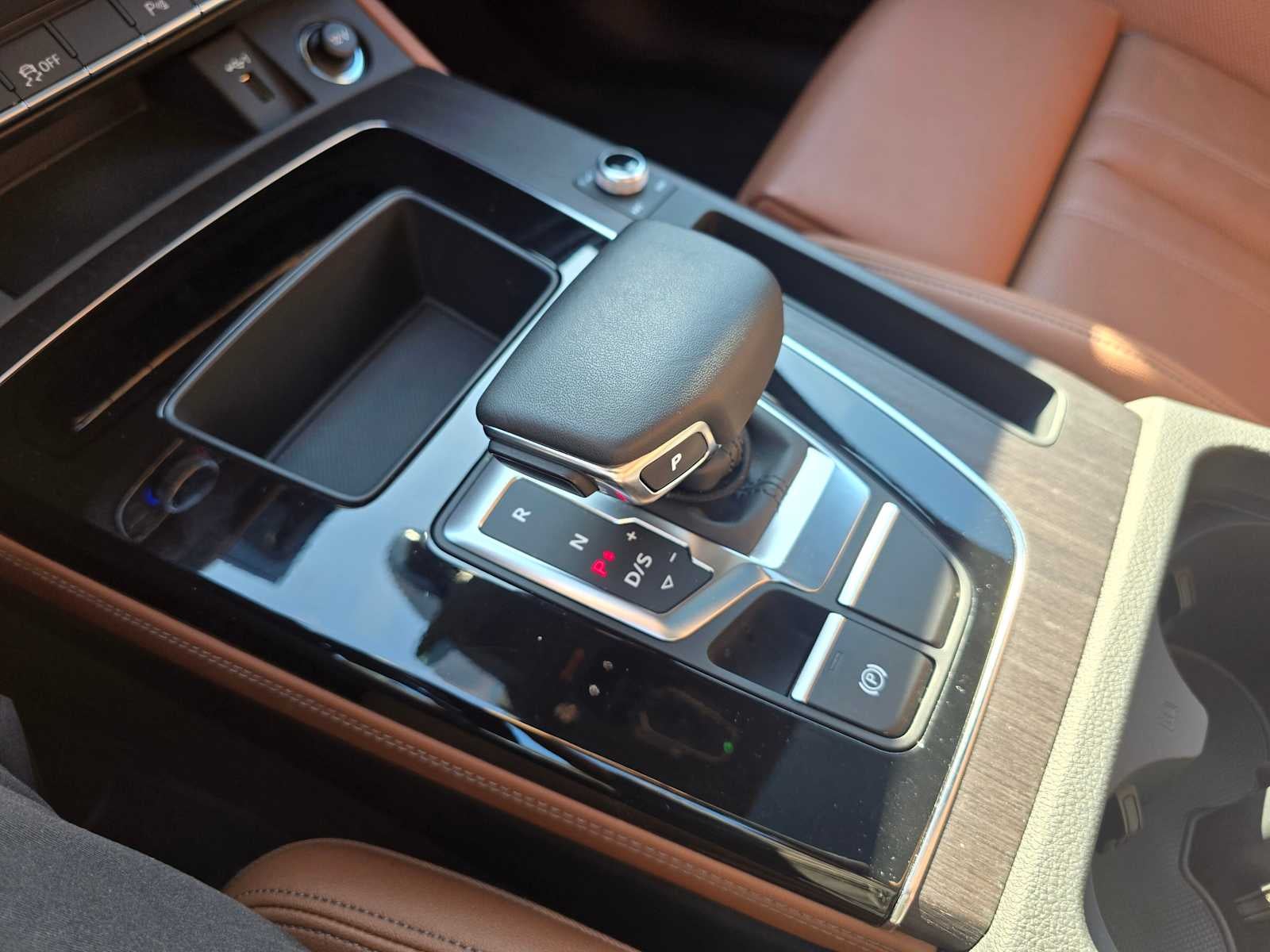 2024 Audi Q5 S line Premium Plus