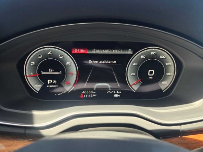 2022 Audi Q5 S line Premium Plus
