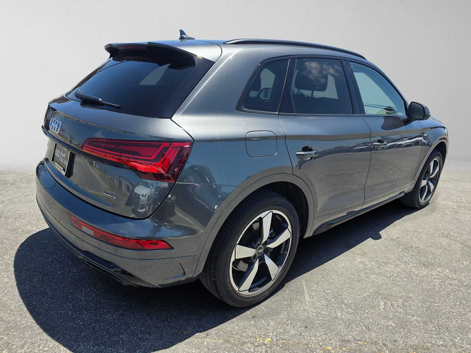 2023 Audi Q5 S line Premium Plus