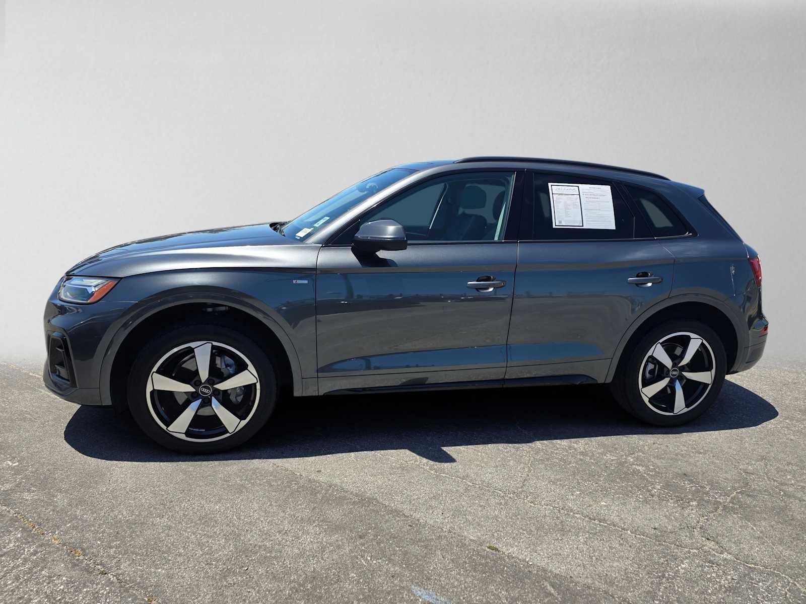 2023 Audi Q5 S line Premium Plus