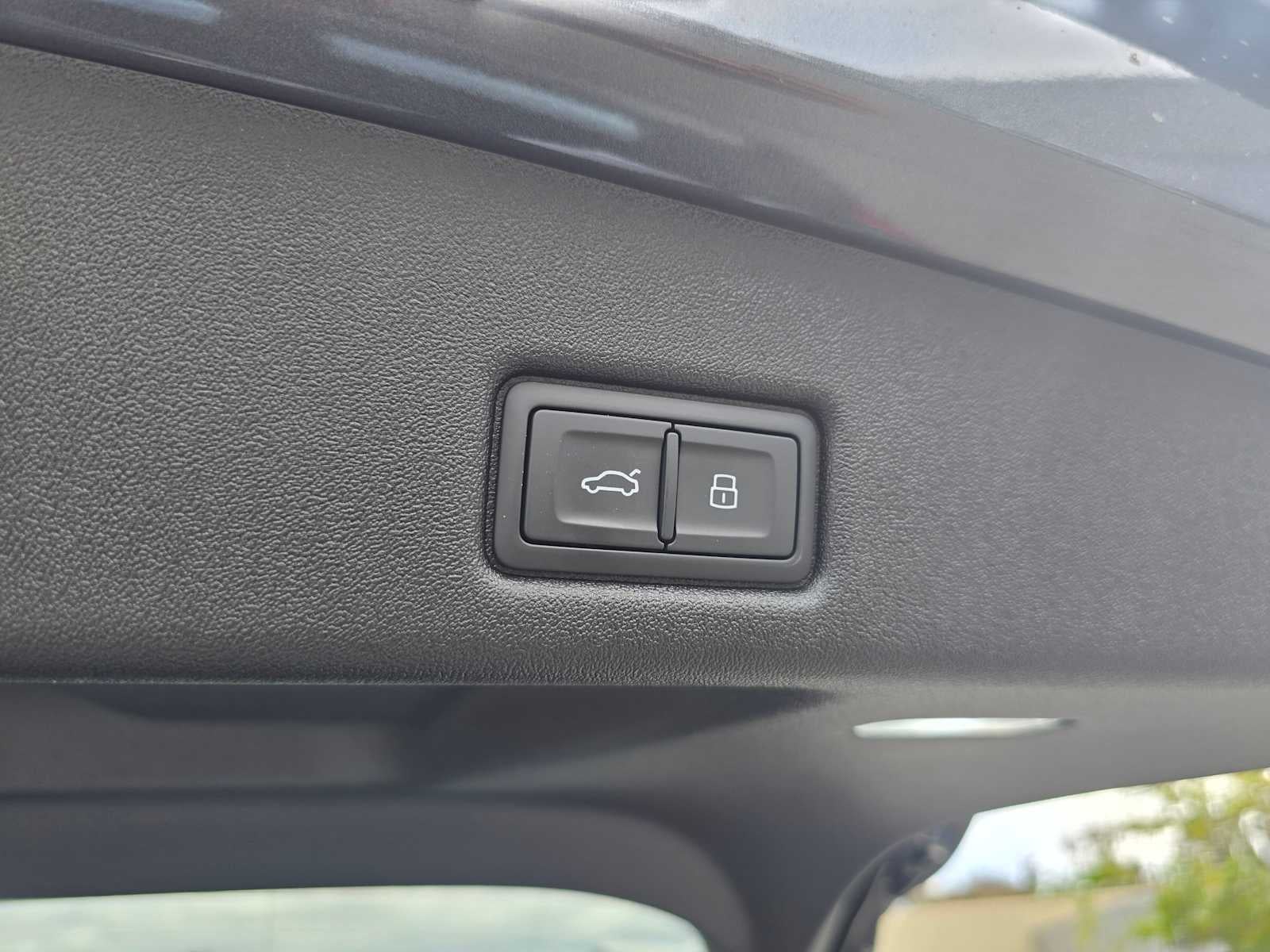 2025 Audi New Q5 Sportback Premium Plus