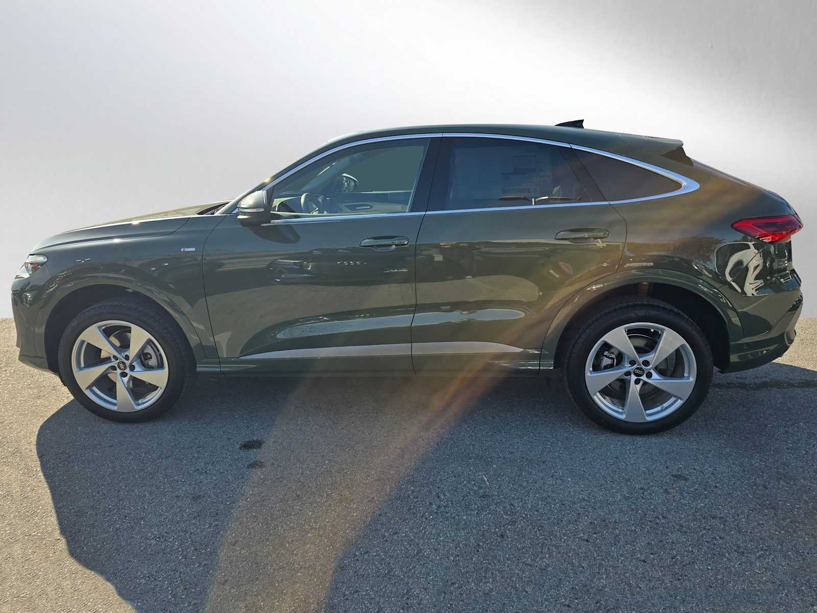 2025 Audi Q5 Sportback Premium Plus