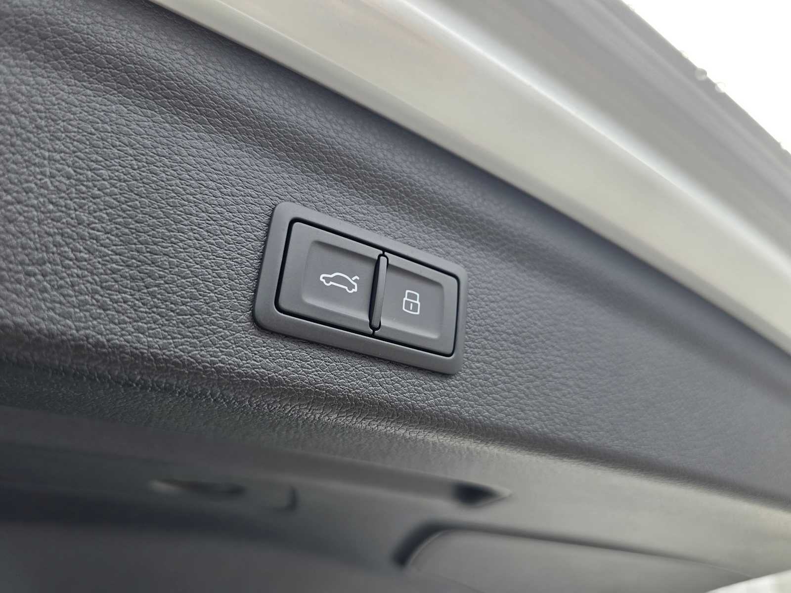 2025 Audi Q3 S line Premium Plus