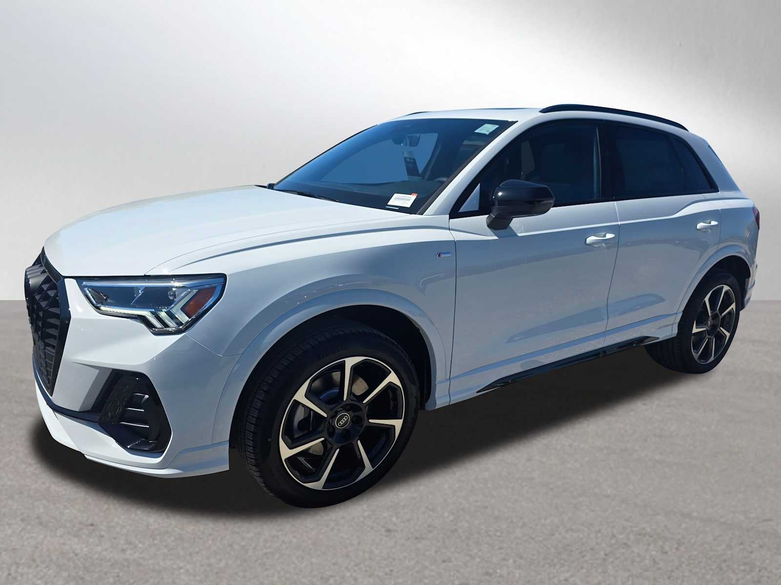 2025 Audi Q3 S line Premium Plus