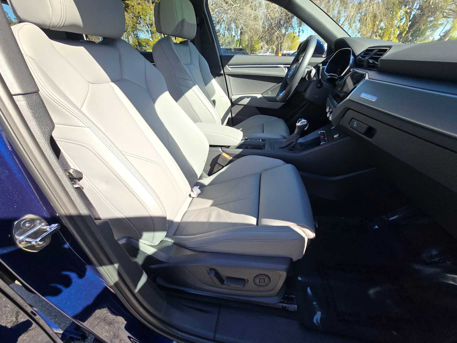 2024 Audi Q3 S line Premium Plus