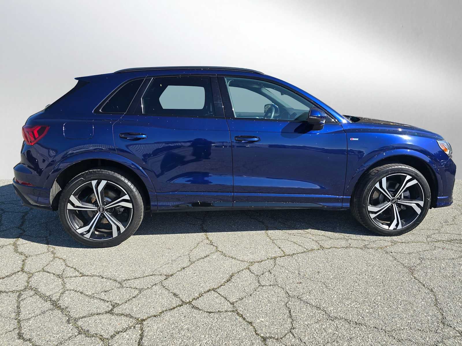 2024 Audi Q3 S line Premium Plus