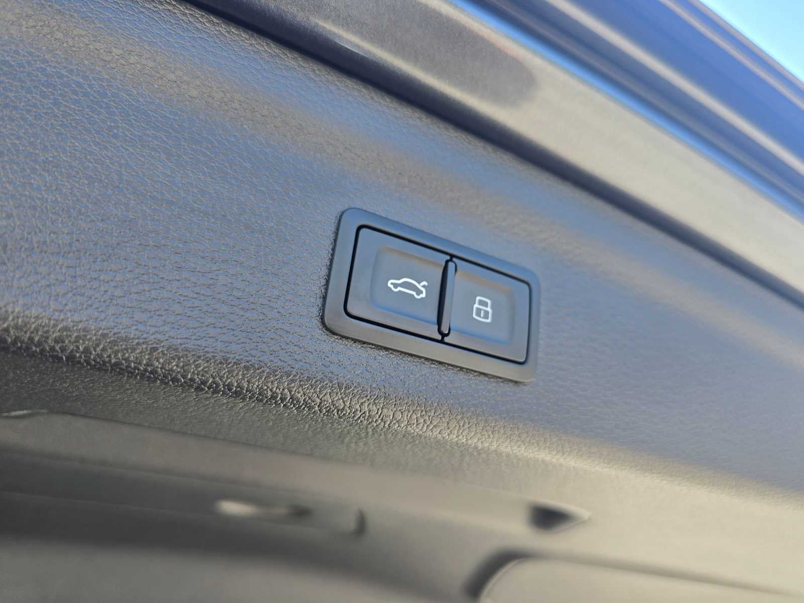 2025 Audi Q3 S line Premium Plus