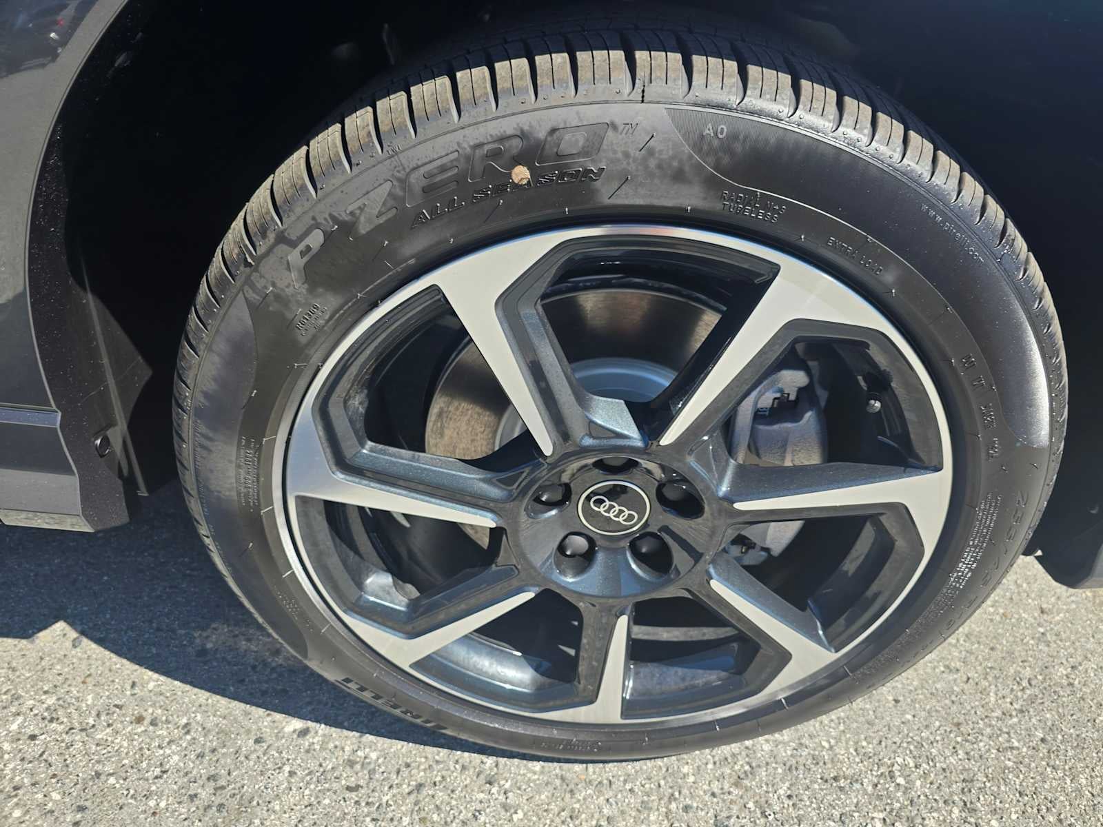 2025 Audi Q3 S line Premium Plus