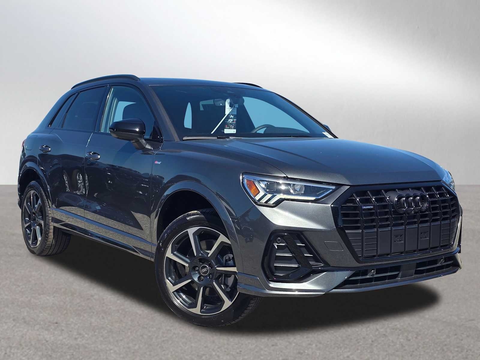 2025 Audi Q3 S line Premium Plus