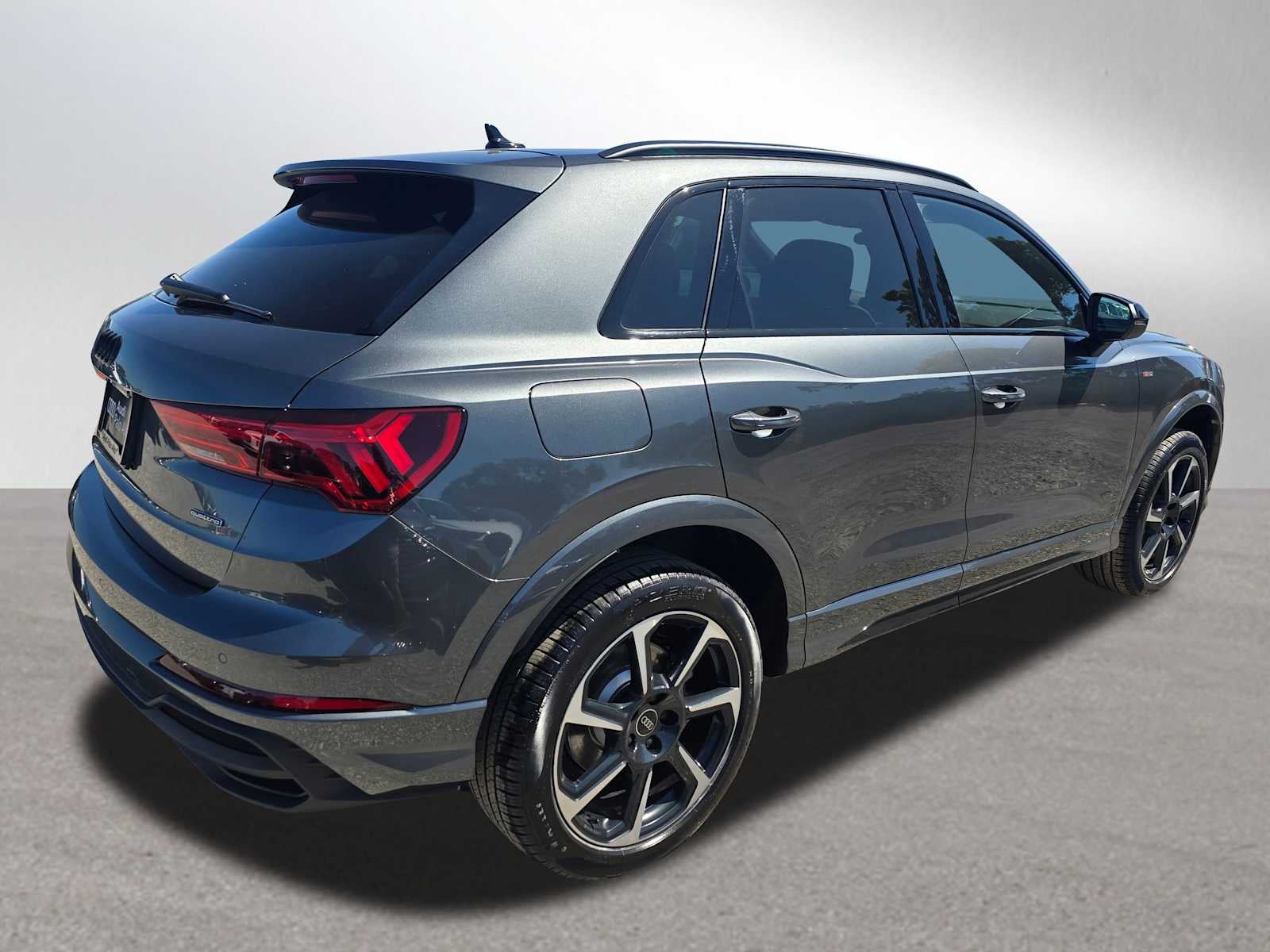 2025 Audi Q3 S line Premium Plus