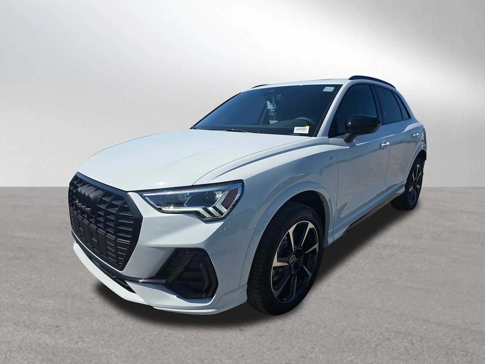 2025 Audi Q3 S line Premium Plus