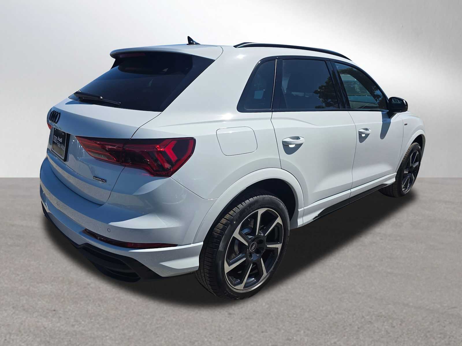 2025 Audi Q3 S line Premium Plus