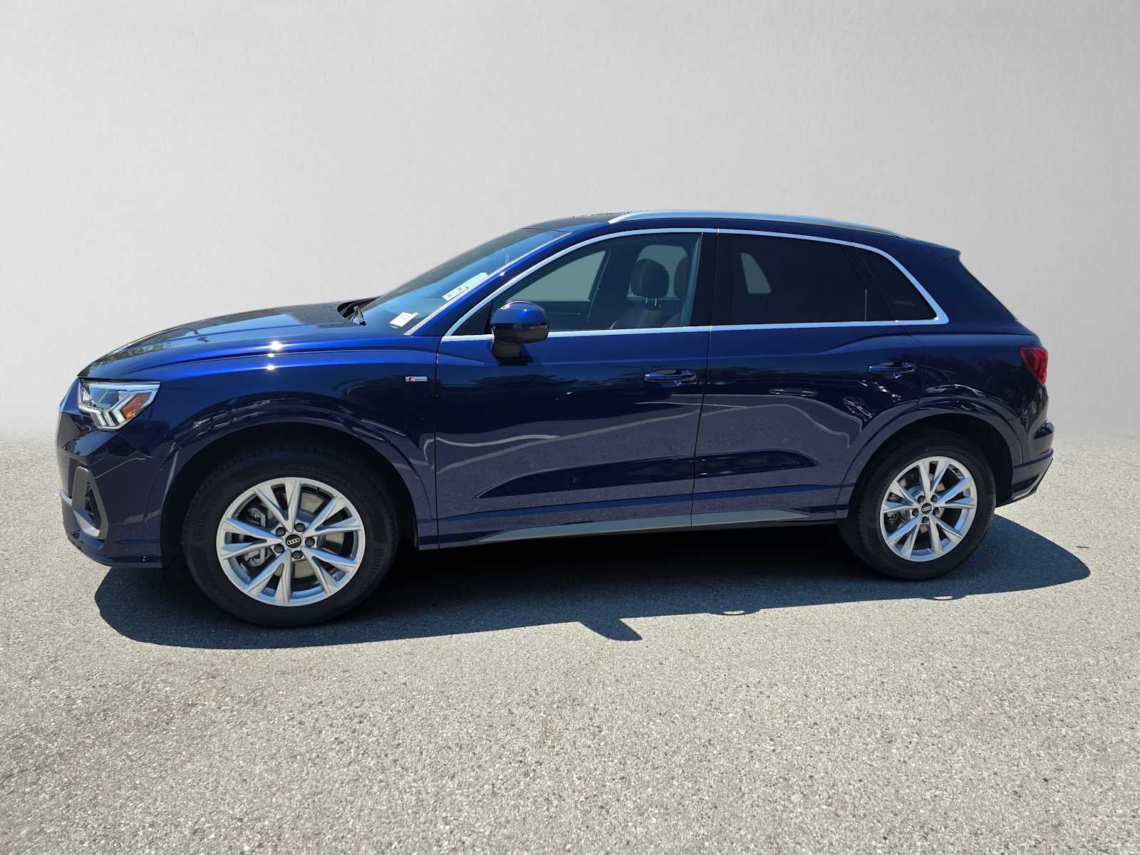2025 Audi Q3 S line Premium Plus