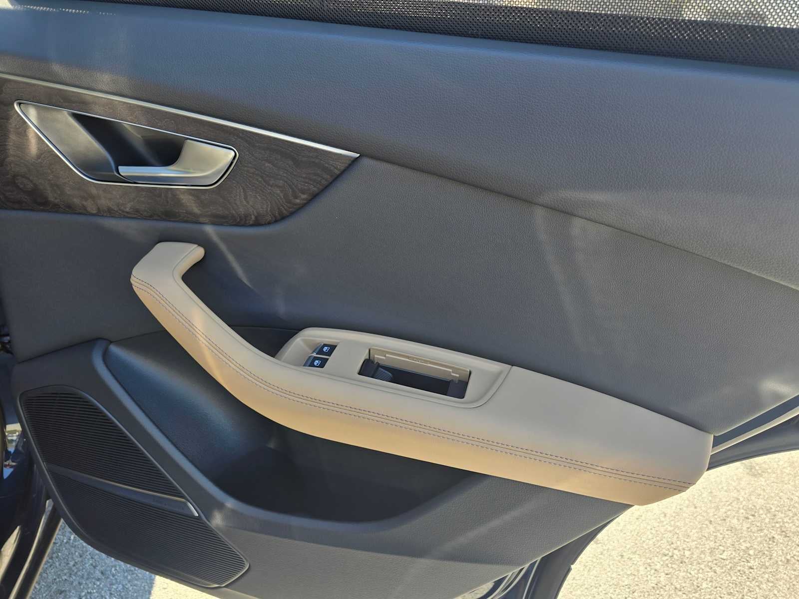 2026 Audi Q8 Premium Plus