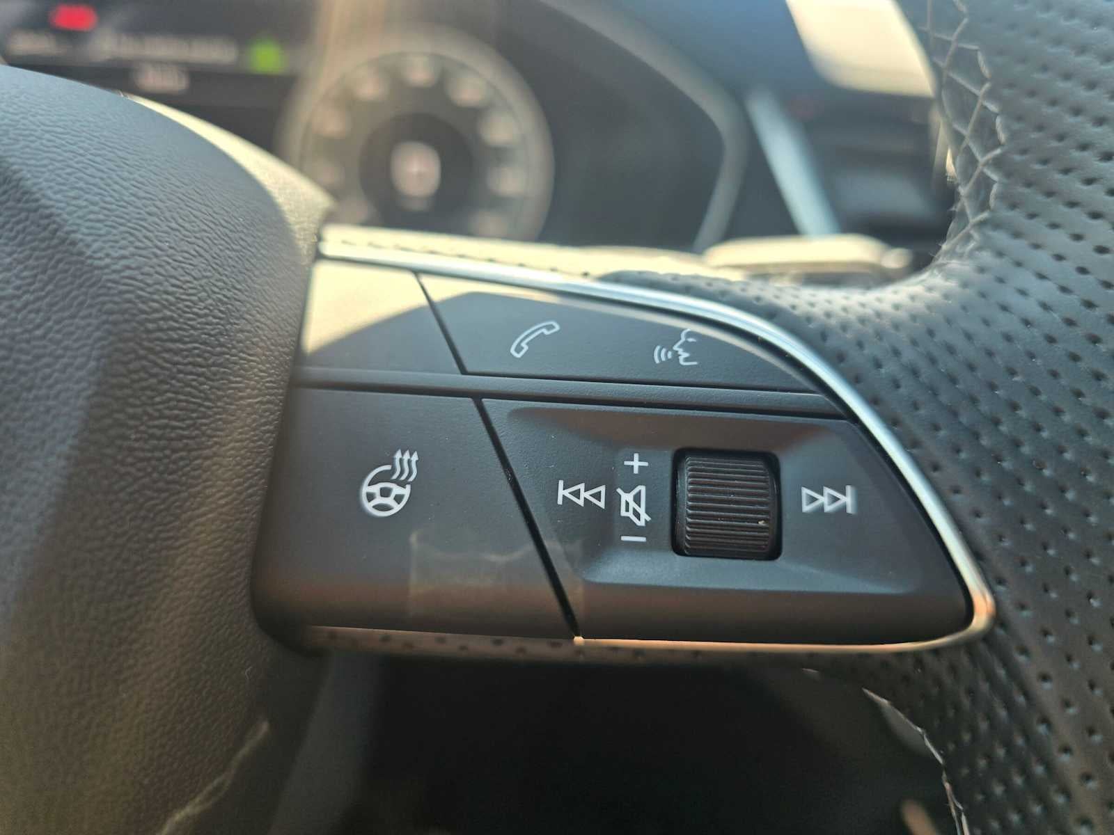 2023 Audi Q5 S line Prestige