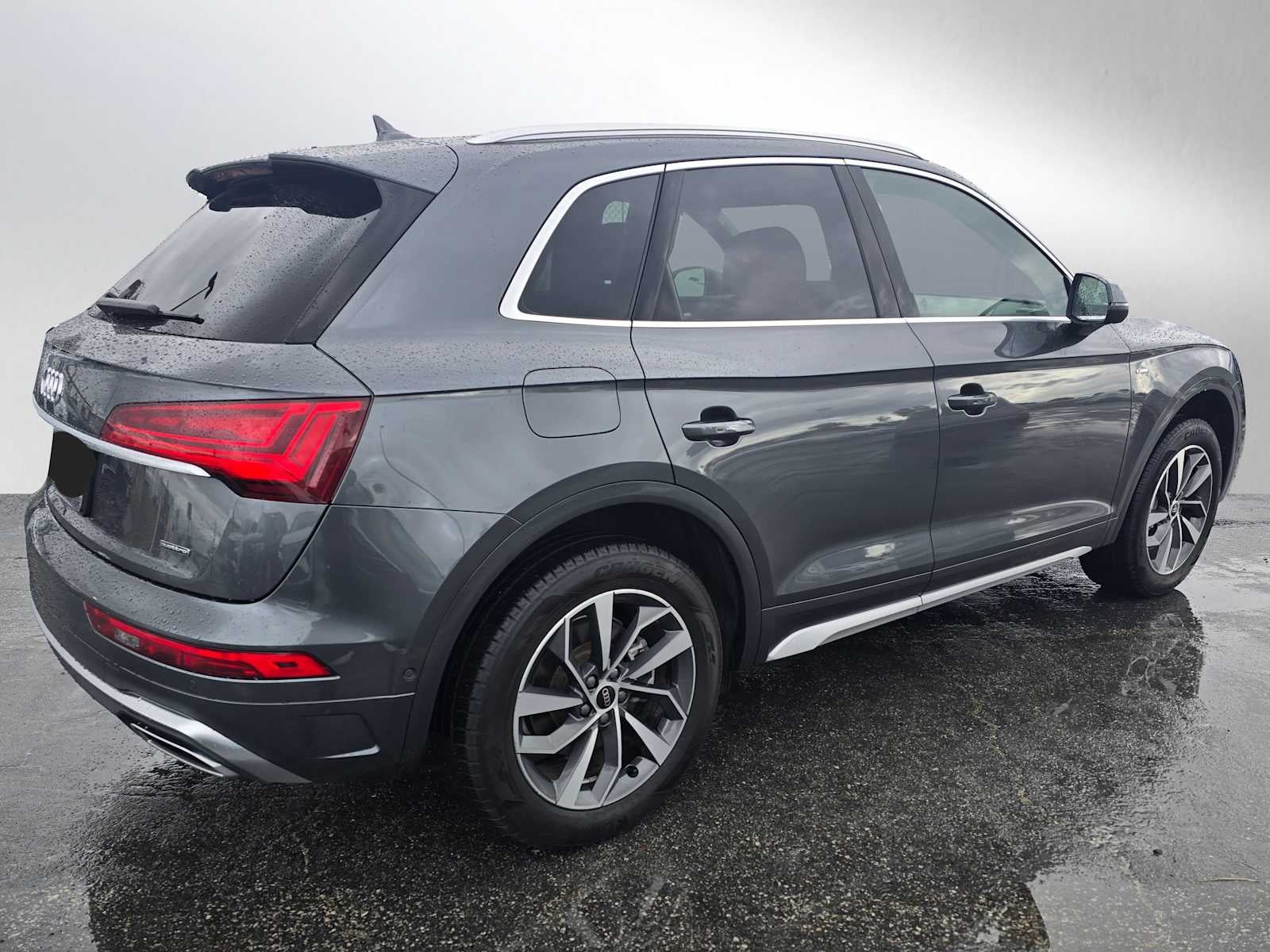 2023 Audi Q5 S line Prestige