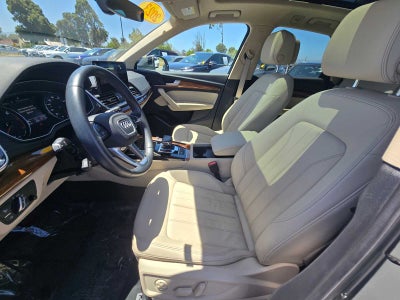 2023 Audi Q5 S line Premium