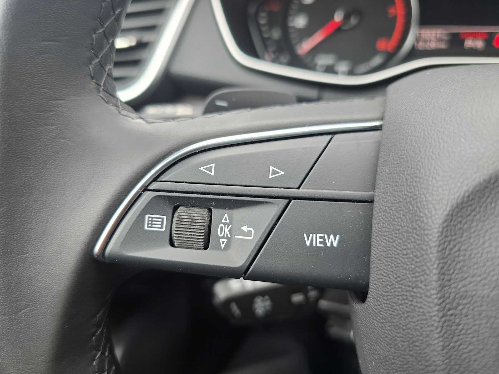 2024 Audi Q5 S line Premium