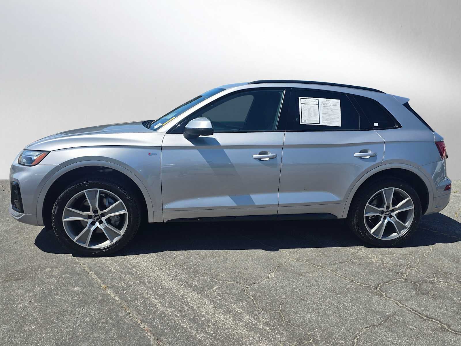 2025 Audi Q5 S line Premium